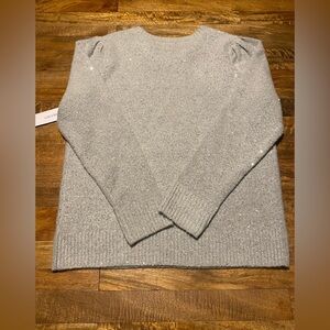 Liz Claiborne Sweater Silver Glitter Brand new with tags Pettit Medium.